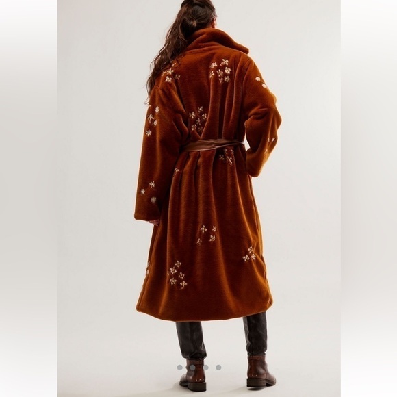 Free People x Tach Camelot Fue coat - Picture 3 of 4